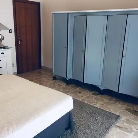 Apartment Casa Vacanze Piazza Europa *